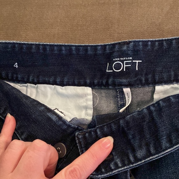 The LOFT size 4 shorts set - Picture 4 of 4